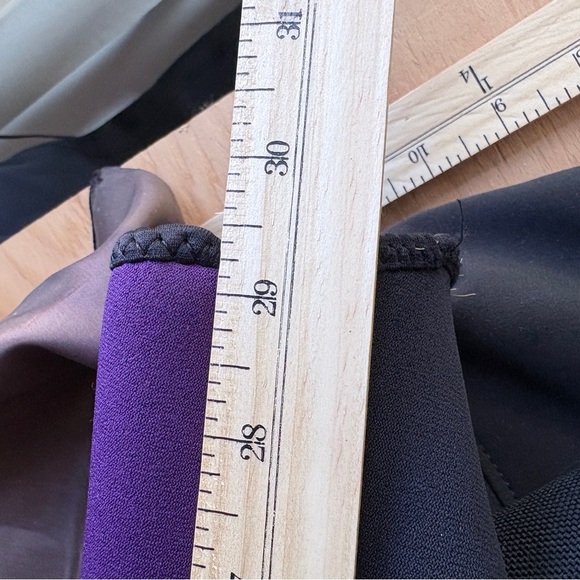 Vintage SEA DOO wetsuit top XL rare long sleeve purple - Picture 9 of 9